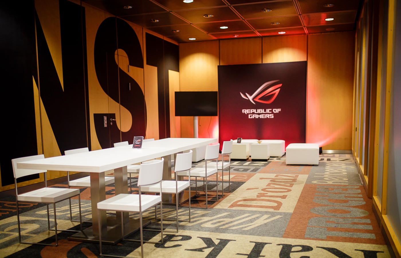 ASUS - Dreamhack - NEW LINE